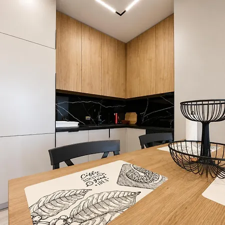 Appartement Aron's Qerret *