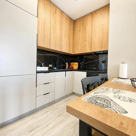 Appartement Aron's Qerret *